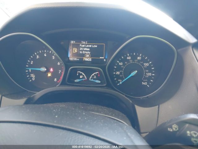 1FADP3H29JL303241 Ford FOCUS SEL