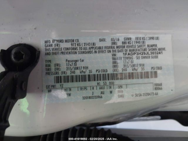 1FADP3H29JL303241 Ford FOCUS SEL