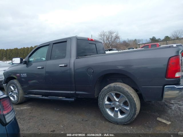 1C6RR7GT4HS652391 RAM 1500 Slt  4x4 6'4 Box