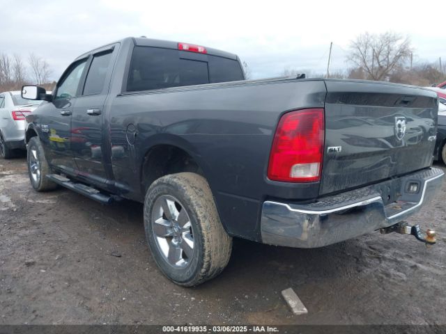 1C6RR7GT4HS652391 RAM 1500 Slt  4x4 6'4 Box