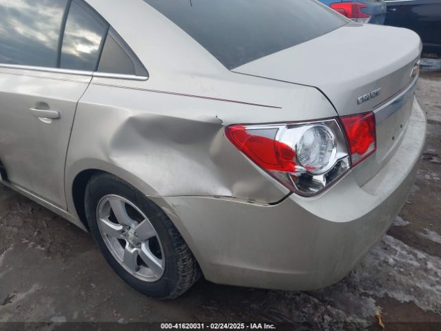 1G1PC5SB4E7242203 Chevrolet Cruze 1lt Auto