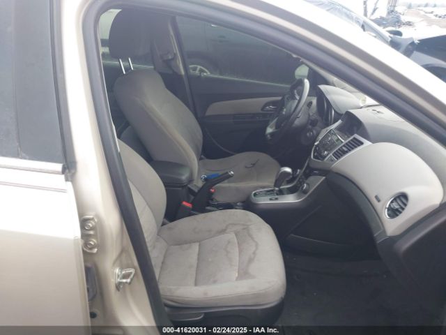1G1PC5SB4E7242203 Chevrolet Cruze 1lt Auto