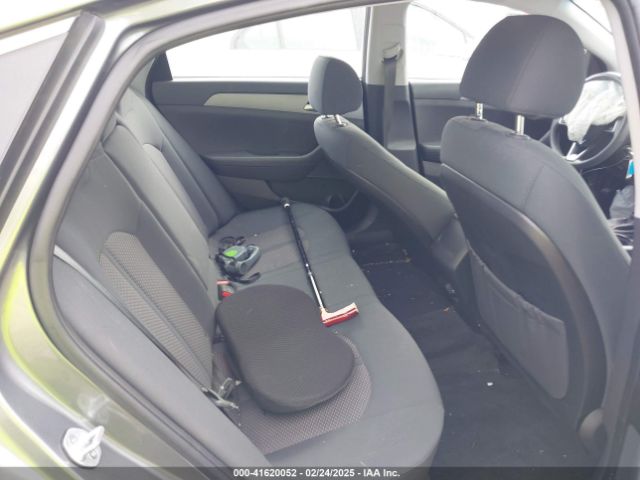 5NPE24AF2KH741458 Hyundai SONATA SE