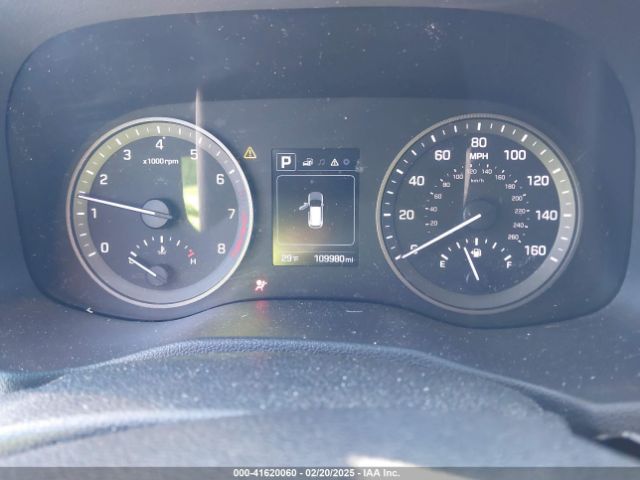 KM8J33A2XJU758415 Hyundai Tucson Value