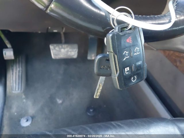 1GNSCBKC7JR254859 Chevrolet Tahoe Lt