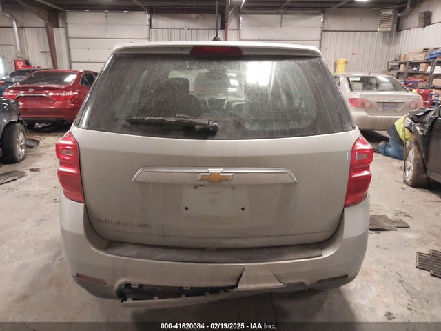 Chevrolet EQUINOX LS 2017 2GNFLEEK9H6301563 Image 16