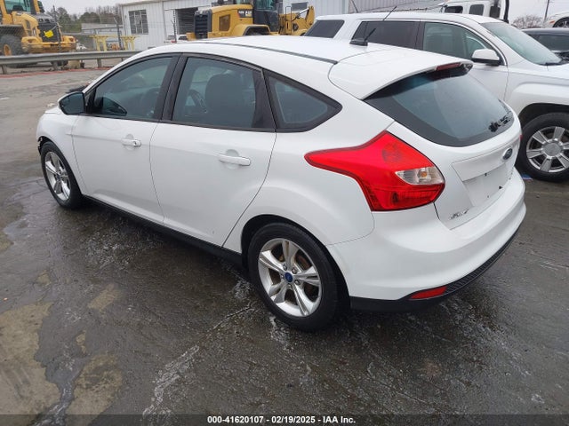 1FADP3K28EL386918 Ford FOCUS SE