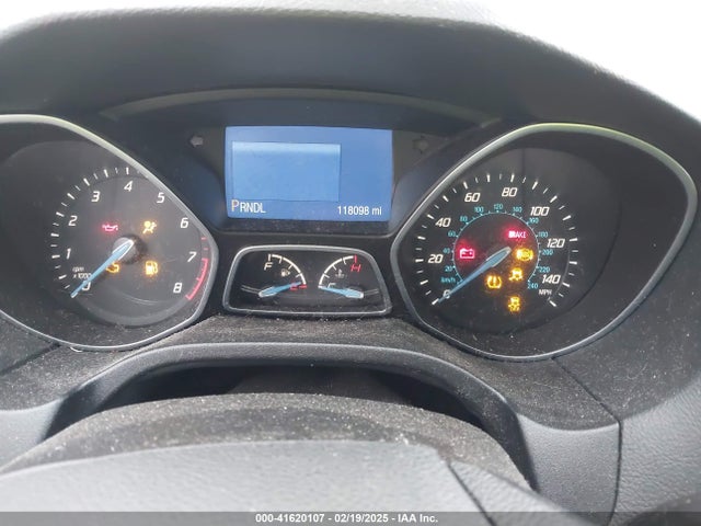 1FADP3K28EL386918 Ford FOCUS SE