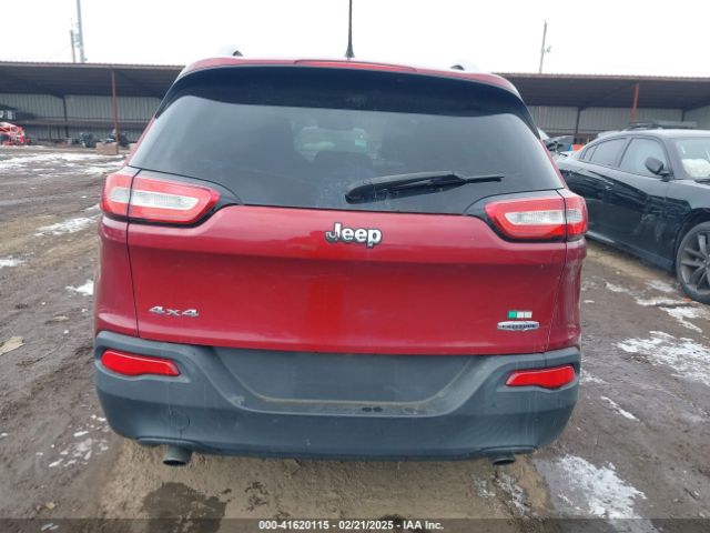 1C4PJMCS2EW175306 Jeep Cherokee Latitude