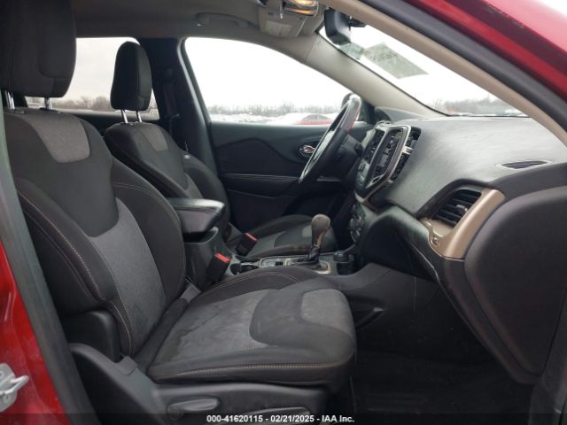 1C4PJMCS2EW175306 Jeep Cherokee Latitude