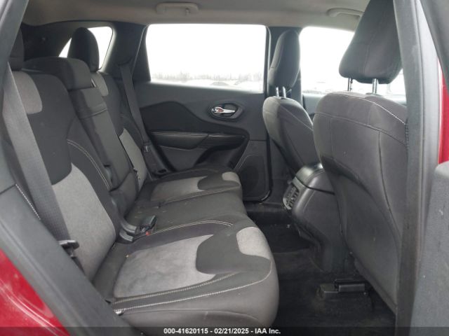 1C4PJMCS2EW175306 Jeep Cherokee Latitude