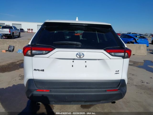 2T3F1RFV5PW359056 Toyota RAV4 LE