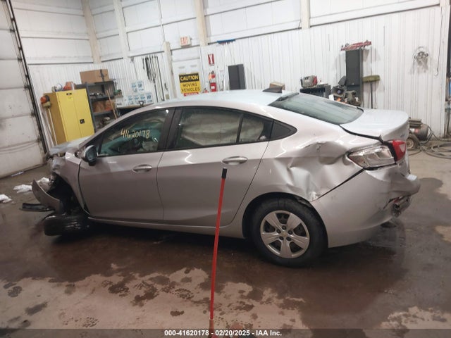 1G1BC5SM8J7239911 Chevrolet Cruze Ls Auto