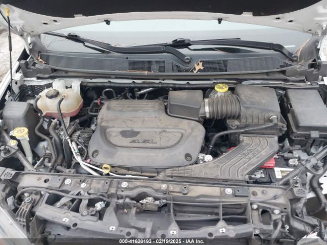 2C4RC1CG4MR555333 Chrysler Voyager Lx