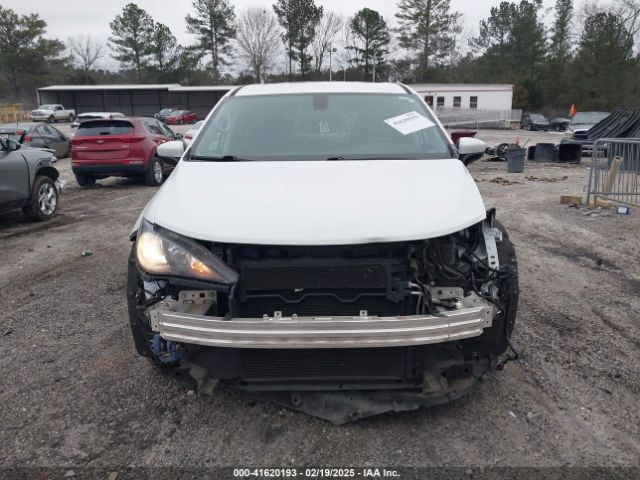 2C4RC1CG4MR555333 Chrysler Voyager Lx