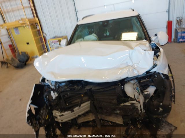 3GNKBCR4XRS282400 Chevrolet Blazer Fwd 2lt