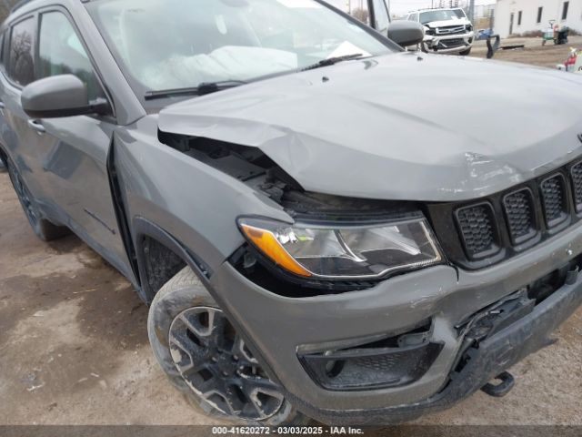 3C4NJDAB3KT723860 Jeep Compass Upland Edition 4x4