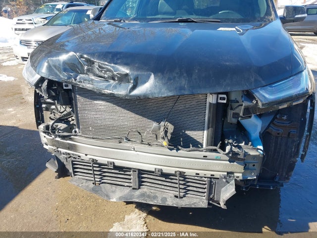Продажа на аукционе авто 2023 Chevrolet Traverse Awd Lt Leather, vin: 1GNEVHKW7PJ260835, номер лота: 41620347
