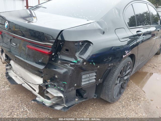 WBA7T2C06MCE57381 BMW 740I