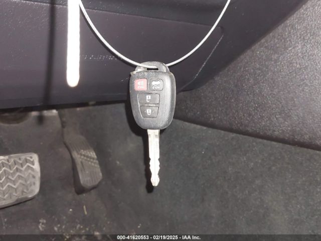 4T1BF1FK2EU454879 Toyota CAMRY SE