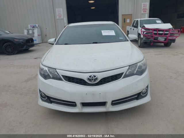 4T1BF1FK2EU454879 Toyota CAMRY SE