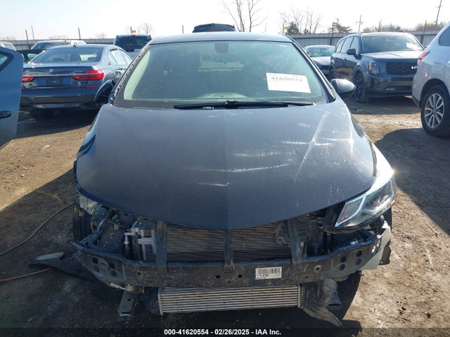Chevrolet Cruze Lt Auto 2018 1G1BE5SM8J7161298 Image 13
