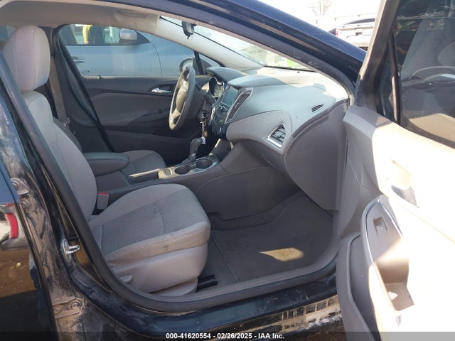 Chevrolet Cruze Lt Auto 2018 1G1BE5SM8J7161298 Image 5