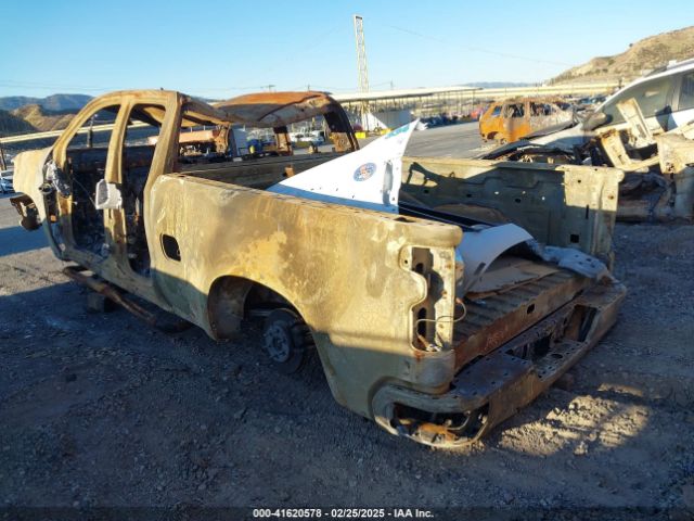 1GCRWBEF5KZ334943 Chevrolet Silverado 1500 Custom