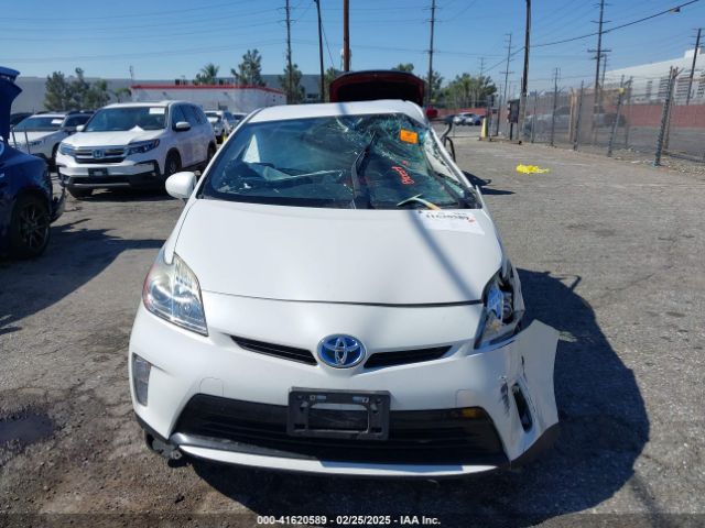 JTDKN3DU8E0386120 Toyota Prius Two