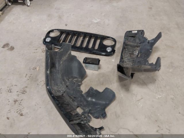 1C4BJWEG6FL688382 Jeep Wrangler Unlimited Altitude