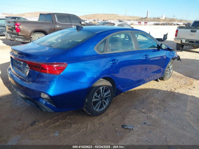3KPF24AD2RE749898 KIA Forte Lxs