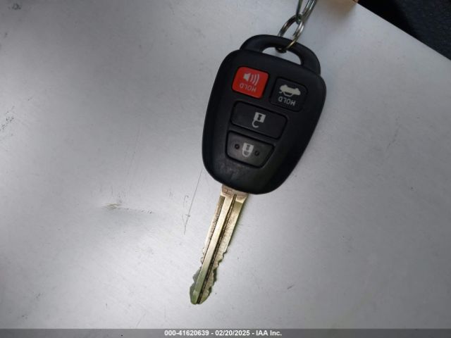 2T1BURHE7GC675958 Toyota COROLLA LE