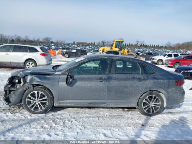 3VWBM7BU8RM040517 Volkswagen Jetta 1.5t Sport