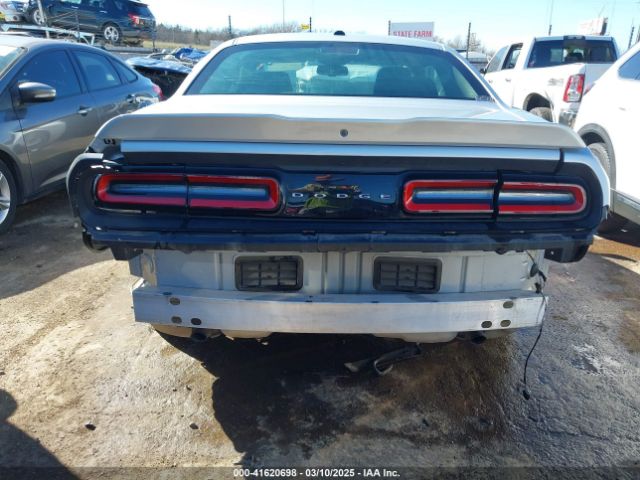 2C3CDZAG3MH610594 Dodge Challenger Sxt