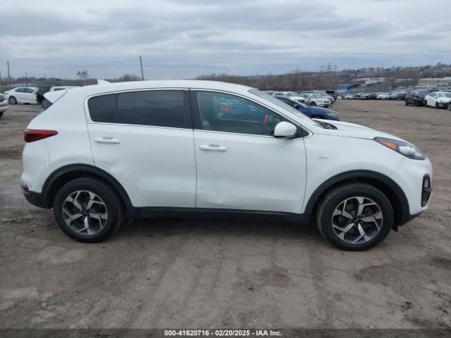 KNDPMCAC1L7771561 KIA Sportage Lx