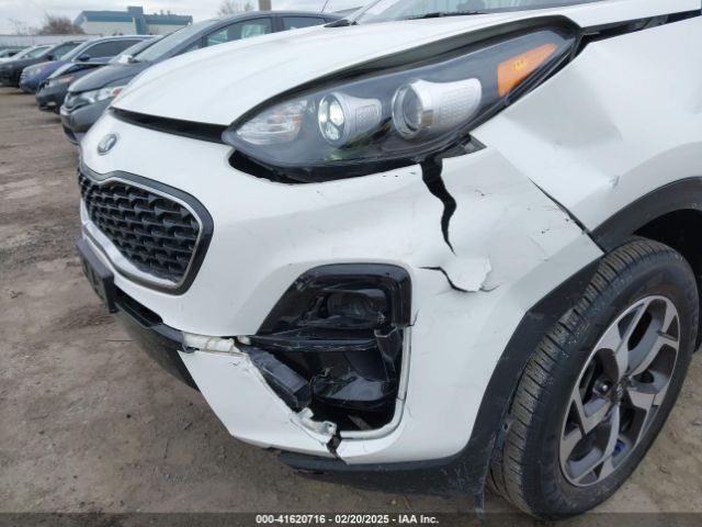 KNDPMCAC1L7771561 KIA Sportage Lx