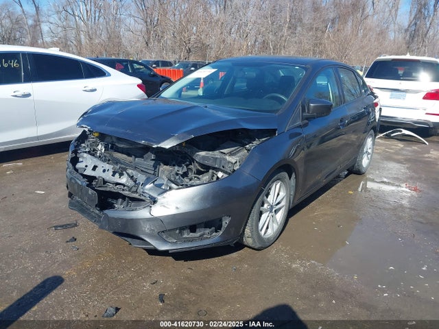1FADP3F22JL259859 Ford FOCUS SE