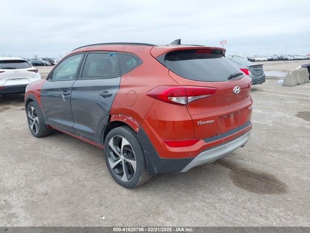 KM8J3CA26HU294937 Hyundai Tucson Limited