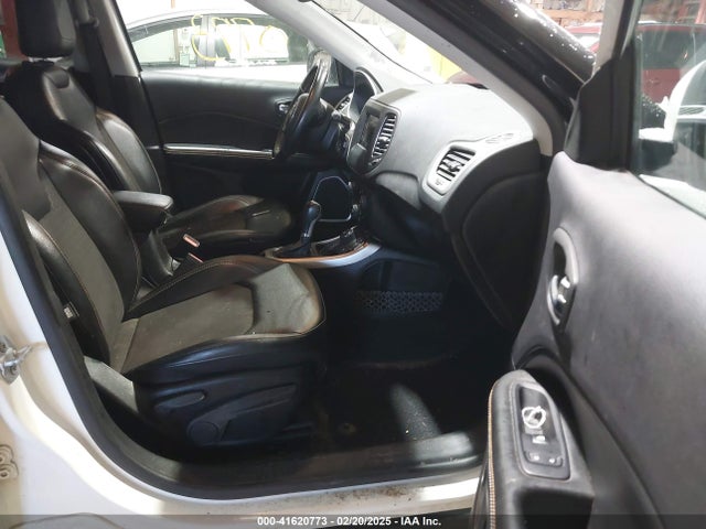Jeep Compass Latitude 4x4 2020 3C4NJDBB0LT175428 Image 5