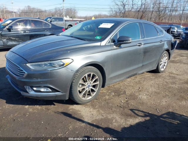 3FA6P0HDXHR321008 Ford FUSION SE