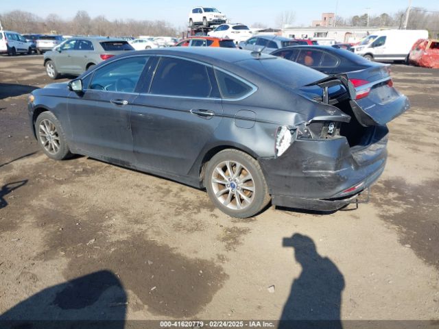 3FA6P0HDXHR321008 Ford FUSION SE
