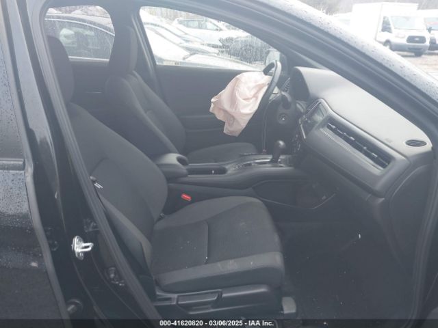 3CZRU6H19NM756131 Honda Hr-v Awd Sport