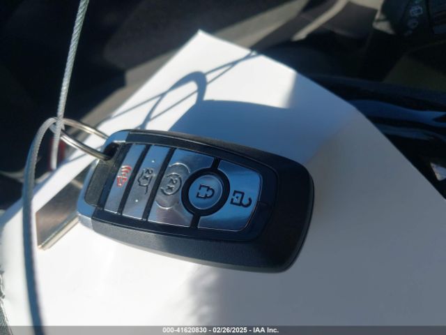 1FMCU9JA0PUB42540 Ford Escape Platinum