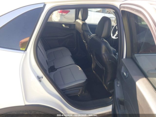 1FMCU9JA0PUB42540 Ford Escape Platinum