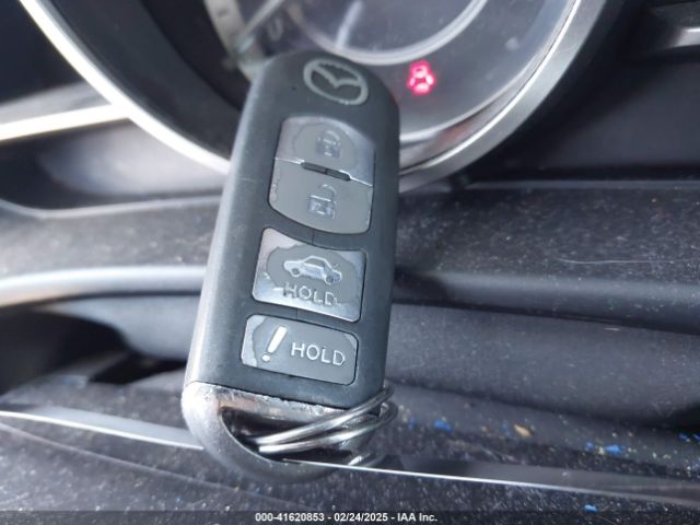 JM1BM1U77E1166558 Mazda Mazda3 I Sport