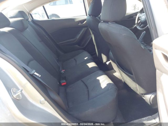 JM1BM1U77E1166558 Mazda Mazda3 I Sport
