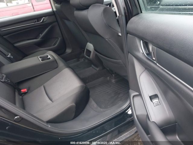 1HGCV1F12KA006059 Honda ACCORD LX