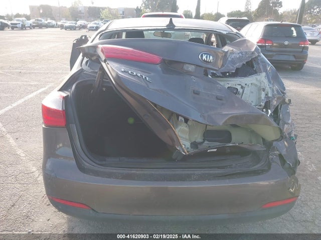 KIA FORTE LX 2015 KNAFX4A6XF5277831 Image 6
