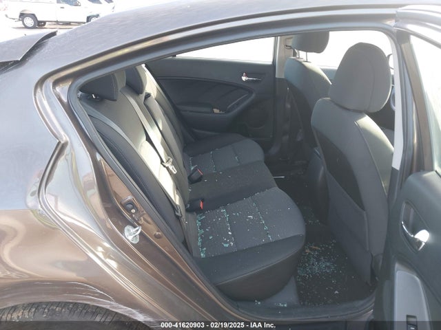 KIA FORTE LX 2015 KNAFX4A6XF5277831 Image 8