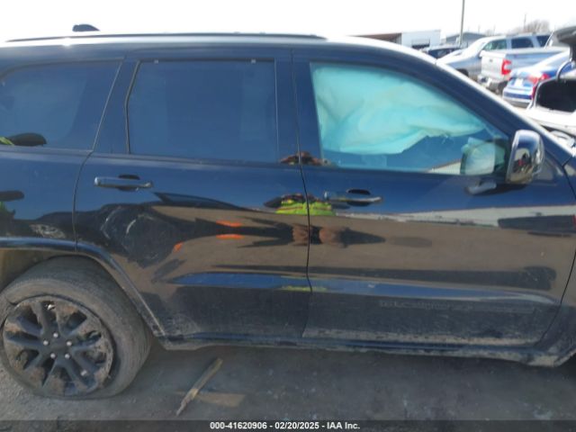 1C4RJEAG3NC154754 Jeep Grand Cherokee Wk Laredo X 4x2